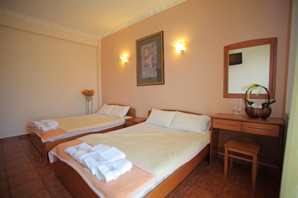 Hotel Dias Olympiaki Akti Room photo