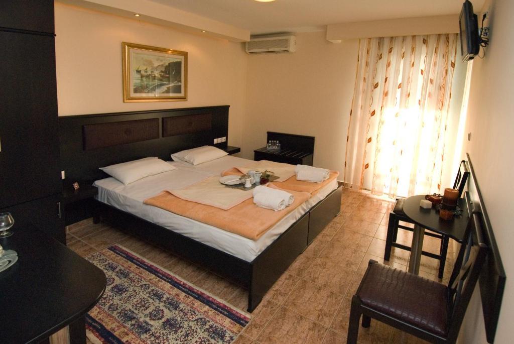 Hotel Dias Olympiaki Akti Exterior photo